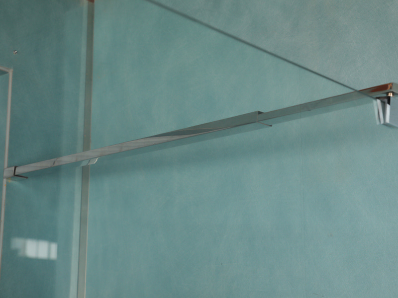 ตู้อาบน้ำแบบหมุน RSQA, กระจกนิรภัยใส, โครงอะลูมิเนียมโครเมียม, ที่จับสองรู, พร้อมถาด ตู้อาบน้ำแบบหมุน RSQA, กระจกนิรภัยใส, โครงอะลูมิเนียมโครเมียม, ที่จับสองรู, พร้อมถาด