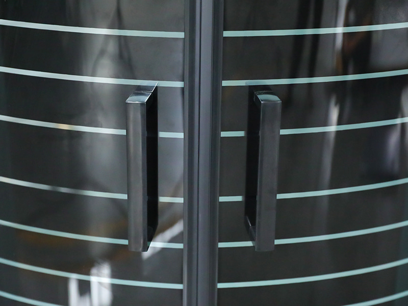 SE ตู้อาบน้ำกระจกนิรภัยบานเลื่อนโครงอลูมิเนียมสีดำ SE ตู้อาบน้ำกระจกนิรภัยบานเลื่อนโครงอลูมิเนียมสีดำ