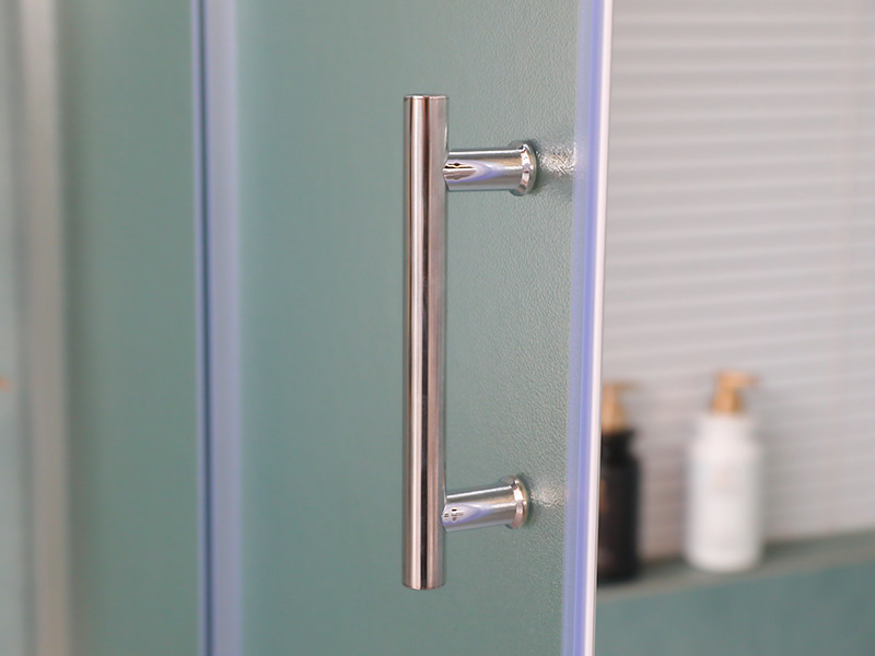 ตู้อาบน้ำบานเลื่อน RE, กระจกนิรภัยด้าน, โปรไฟล์อลูมิเนียมโครเมียม, ที่จับสองรู, พร้อมถาด ตู้อาบน้ำบานเลื่อน RE, กระจกนิรภัยด้าน, โปรไฟล์อลูมิเนียมโครเมียม, ที่จับสองรู, พร้อมถาด