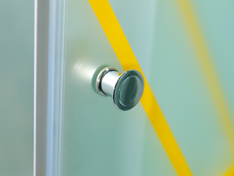 ตู้อาบน้ำบานเลื่อน RE, กระจกนิรภัยด้านพร้อมการพิมพ์, โปรไฟล์อลูมิเนียมสีทอง, ที่จับสองรู, พร้อมถาด ตู้อาบน้ำบานเลื่อน RE, กระจกนิรภัยด้านพร้อมการพิมพ์, โปรไฟล์อลูมิเนียมสีทอง, ที่จับสองรู, พร้อมถาด