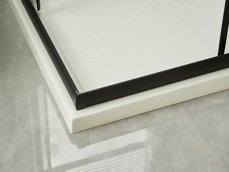 ตู้อาบน้ำบานเลื่อน SQ, กระจกนิรภัยใส, โปรไฟล์อลูมิเนียมสีดำ, ที่จับสองรู, พร้อมถาด ตู้อาบน้ำบานเลื่อน SQ, กระจกนิรภัยใส, โปรไฟล์อลูมิเนียมสีดำ, ที่จับสองรู, พร้อมถาด